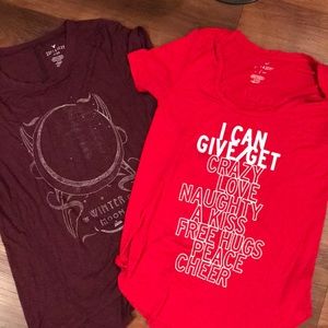 AMERICAN EAGLE OUTFITTERS WOMAN T-shirts (2) small